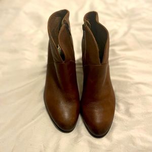 Vince Cumato ankle booties